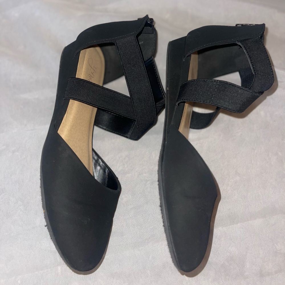 Y Not Girls Shoes - Size 4